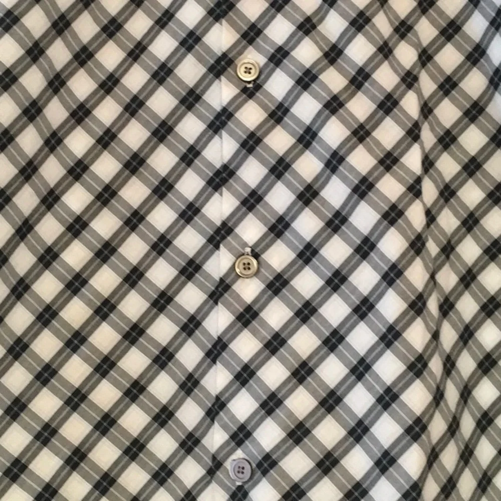 Banana Republic (grey and black (L) long sleeve Men’s EUC
